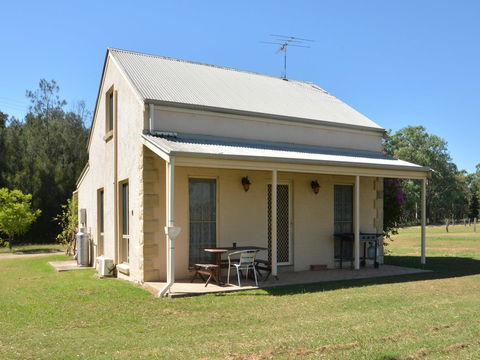 Madigan Wine Country Cottages - ACT Tourism 41
