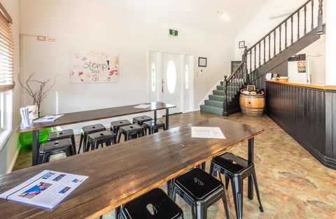 Madigan Wine Country Cottages - ACT Tourism 26