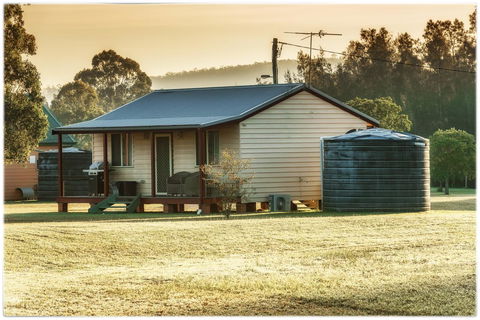 Madigan Wine Country Cottages - ACT Tourism 33