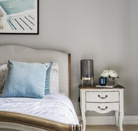 The Spa Cottage with HotTub Netflix  Stan - ACT Tourism