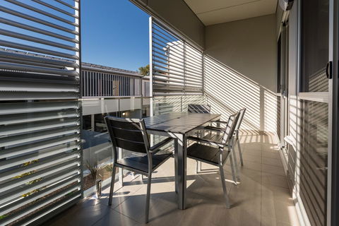Hamilton Executive Apartments - ACT Tourism 15