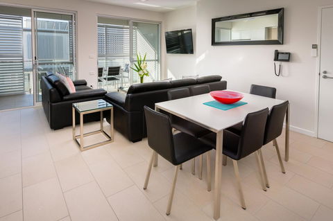Hamilton Executive Apartments - ACT Tourism 22