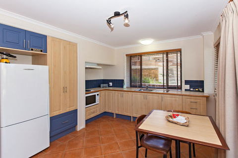 Coast Yamba - Adults Only - ACT Tourism 33