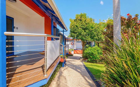 Coast Yamba - Adults Only - ACT Tourism 23