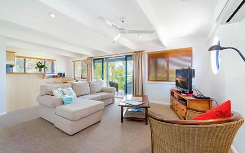 Coast Yamba - Adults Only - ACT Tourism 22