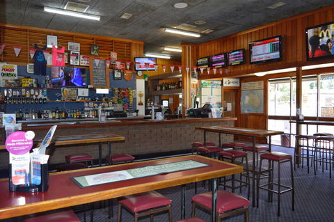Brolga Hotel Motel - Coleambally - ACT Tourism 11