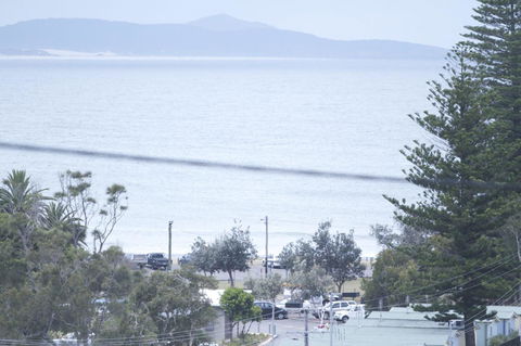Clareview, 8 Korogora Street - ACT Tourism 5