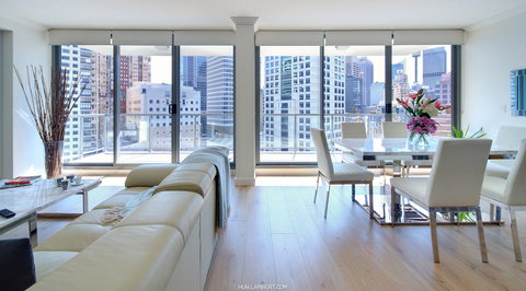 Zara Tower â€“ Luxury Suites And Apartments - ACT Tourism 21