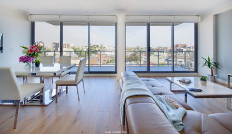 Zara Tower â€“ Luxury Suites And Apartments - ACT Tourism 12