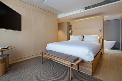 Zara Tower â€“ Luxury Suites And Apartments - ACT Tourism 5