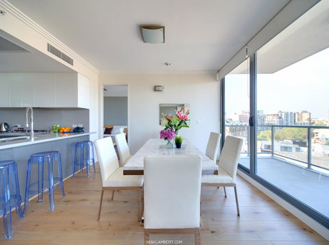 Zara Tower â€“ Luxury Suites And Apartments - ACT Tourism 10