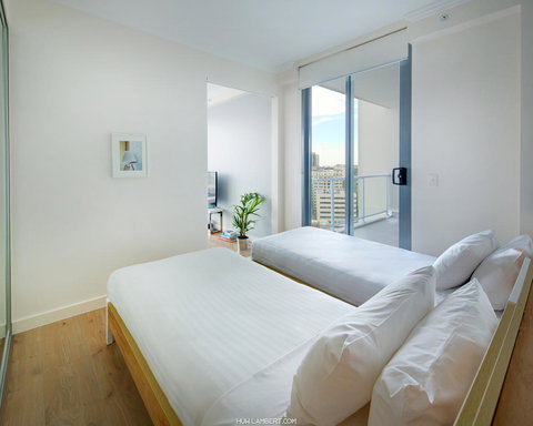 Zara Tower â€“ Luxury Suites And Apartments - ACT Tourism 14