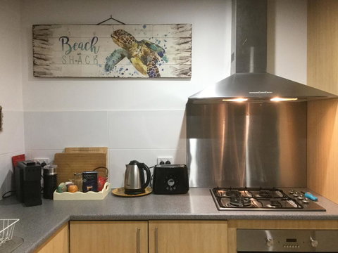 Rocketz At Berrara Beach - ACT Tourism 7