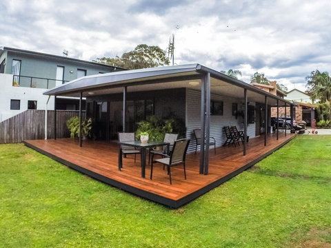 Rocketz At Berrara Beach - ACT Tourism 25