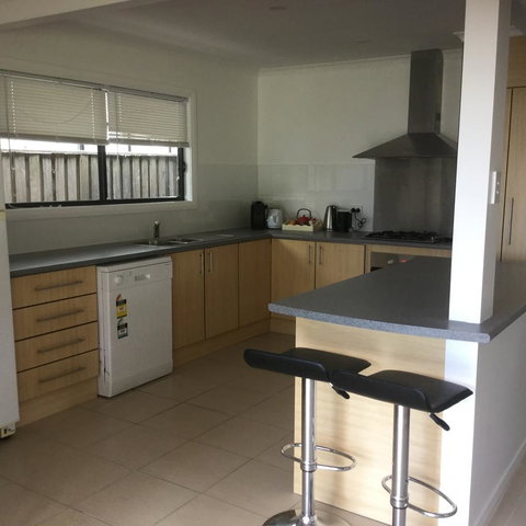 Rocketz At Berrara Beach - ACT Tourism 11