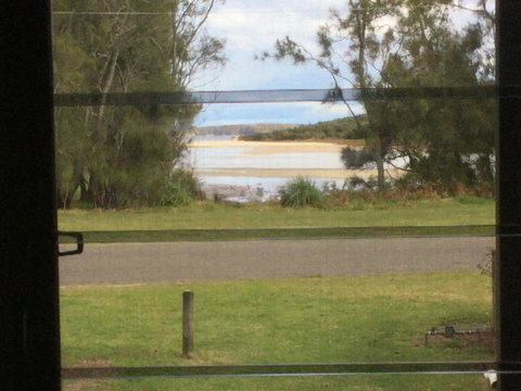 Rocketz At Berrara Beach - ACT Tourism 17