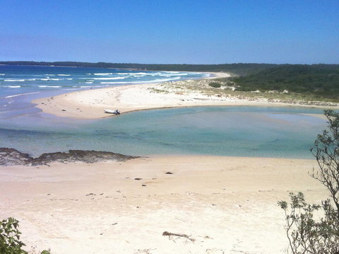 Rocketz At Berrara Beach - ACT Tourism 12