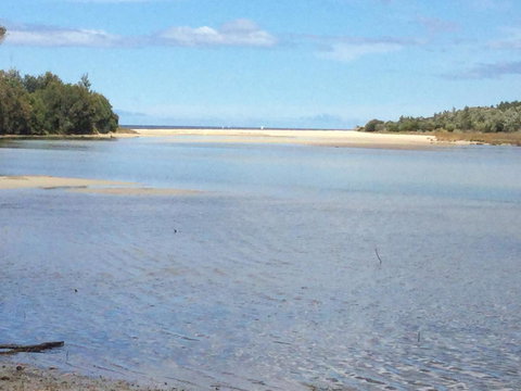 Rocketz At Berrara Beach - ACT Tourism 10