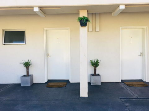 Carlton Suites - ACT Tourism 27