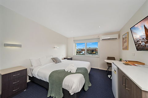 Carlton Suites - ACT Tourism 2
