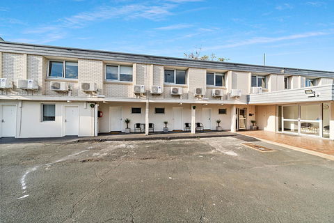 Carlton Suites - ACT Tourism 25