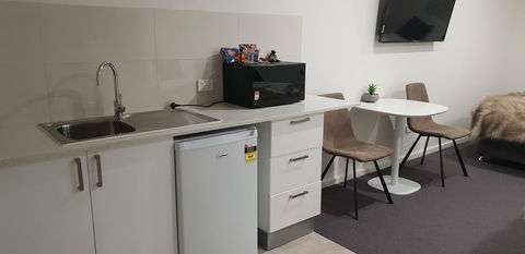 Carlton Suites - ACT Tourism 14