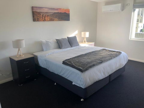 Carlton Suites - ACT Tourism 1