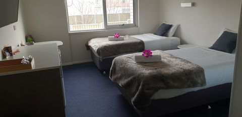 Carlton Suites - ACT Tourism 6