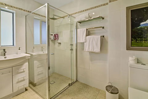 Bundanoon Lodge - ACT Tourism 40