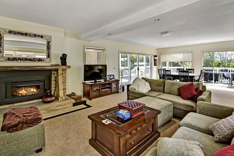 Bundanoon Lodge - ACT Tourism 32