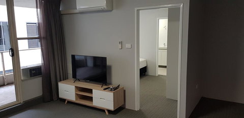 Madison Carrington Apartments - ACT Tourism 4