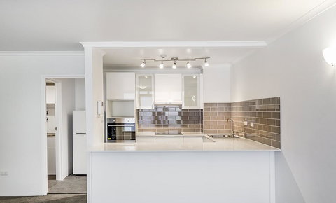Madison Carrington Apartments - ACT Tourism 3