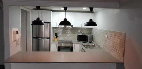 Madison Carrington Apartments - ACT Tourism 6