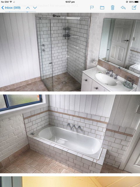 Hideaway Holiday Apartments - ACT Tourism 17