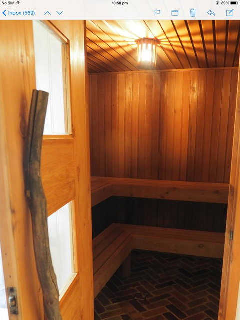 Hideaway Holiday Apartments - ACT Tourism 22