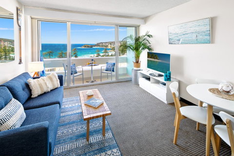 Relaxed Beachside Living - ACT Tourism 2