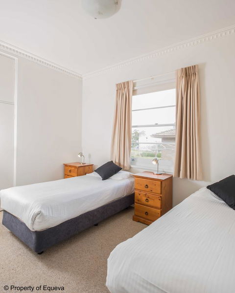 Villa Blue - ACT Tourism 15