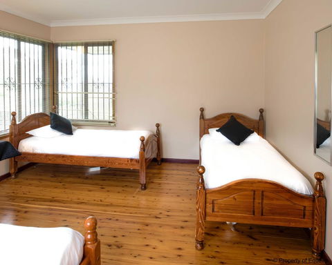 Villa Blue - ACT Tourism 7