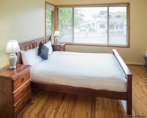 Villa Blue - ACT Tourism 8