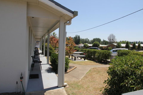 Tumut Apartments - ACT Tourism 12