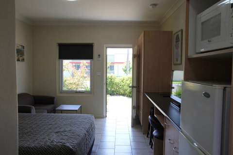 Tumut Apartments - ACT Tourism 6
