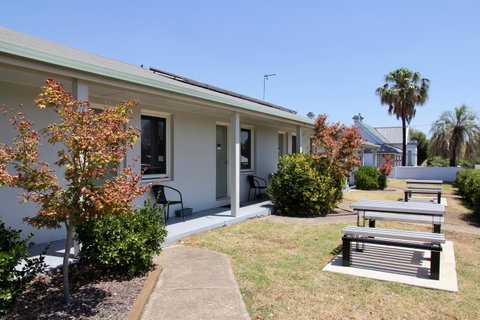 Tumut Apartments - ACT Tourism 16