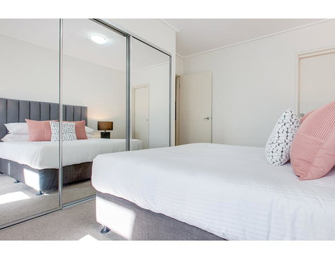 Walk To The Convention Centre, Casino, City - ACT Tourism 7