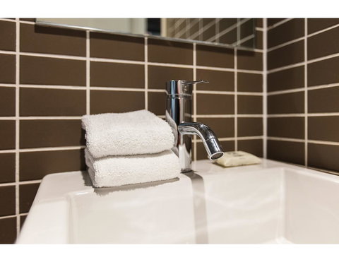 Walk To The Convention Centre, Casino, City - ACT Tourism 8