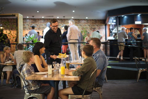 Mercure Kakadu Crocodile - ACT Tourism 19