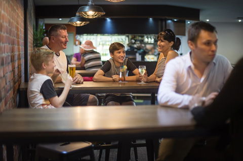 Mercure Kakadu Crocodile - ACT Tourism 23