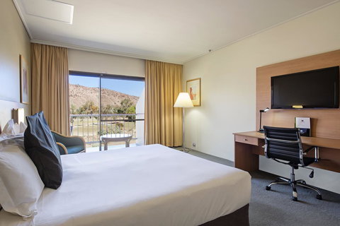 DoubleTree By Hilton Alice Springs - ACT Tourism 9