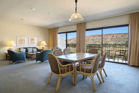 DoubleTree By Hilton Alice Springs - ACT Tourism 11