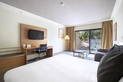 DoubleTree By Hilton Alice Springs - ACT Tourism 43