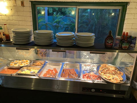 Pine Tree Motel - ACT Tourism 11